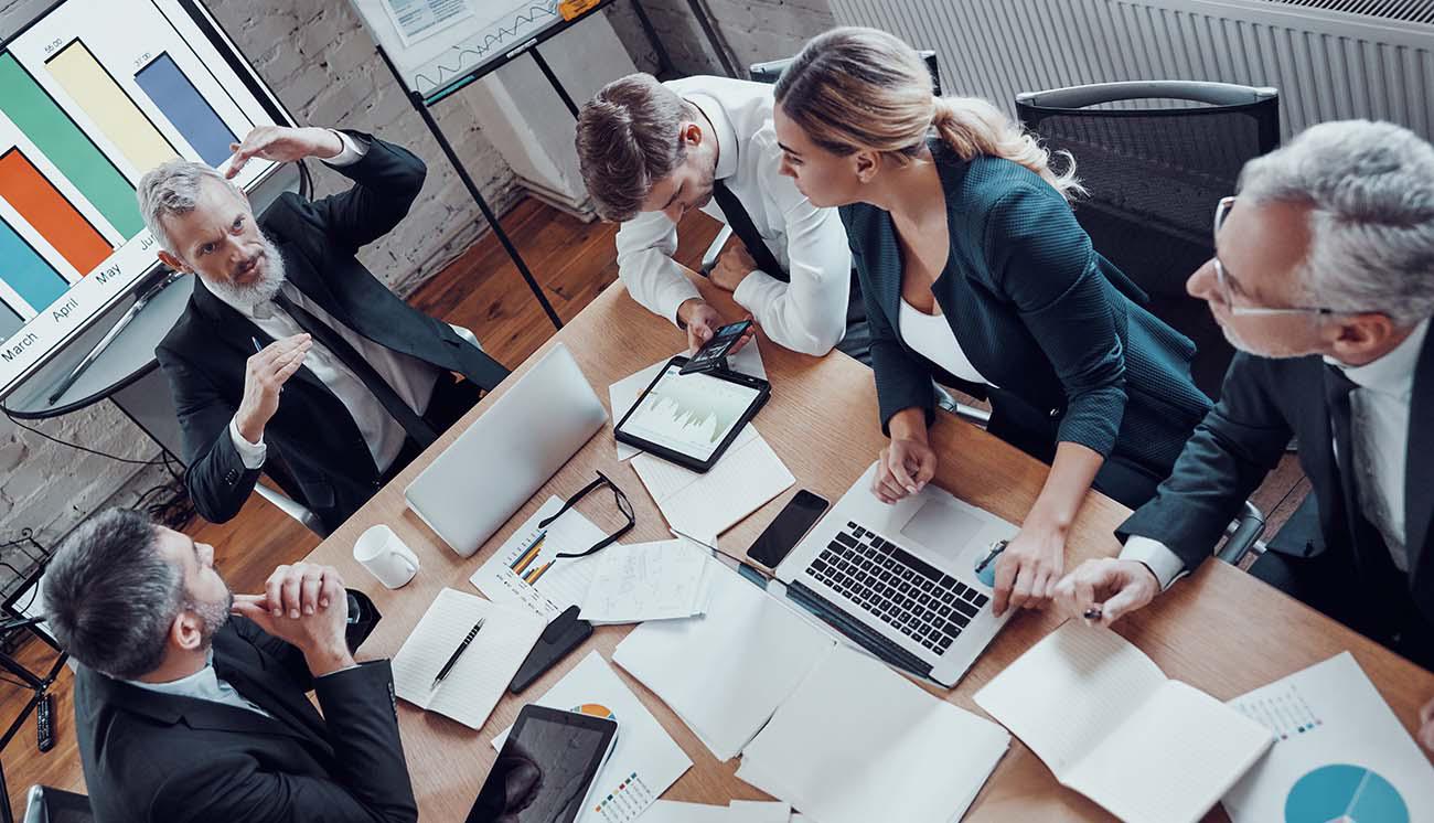 Riunione di Sales & Operations in un'azienda